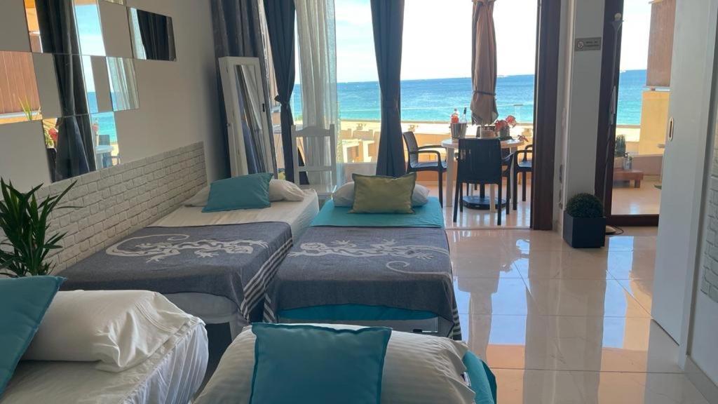 Thee Ibiza - Ushuaia Apartahotel *